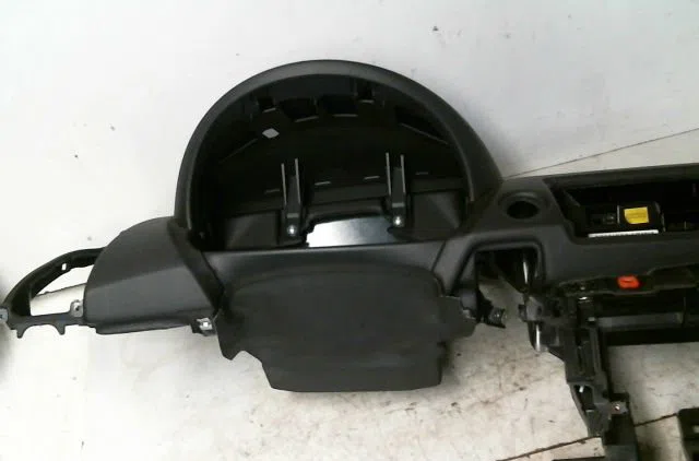 Planche de bord Bmw 1 (E81) 118 d (2006-2011) 3 portes occasion