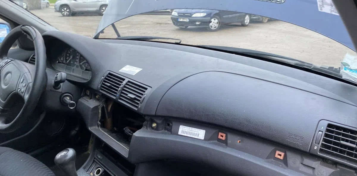 Planche de bord BMW SERIE 3 E46 PHASE 1 occasion