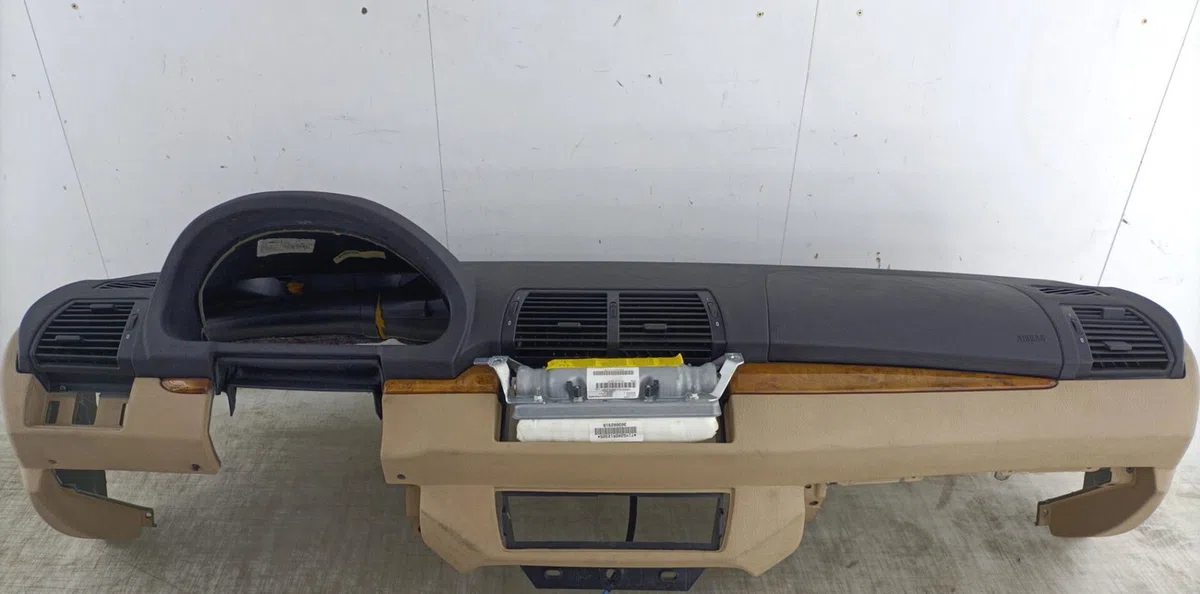 Planche de bord BMW X5 E53 occasion
