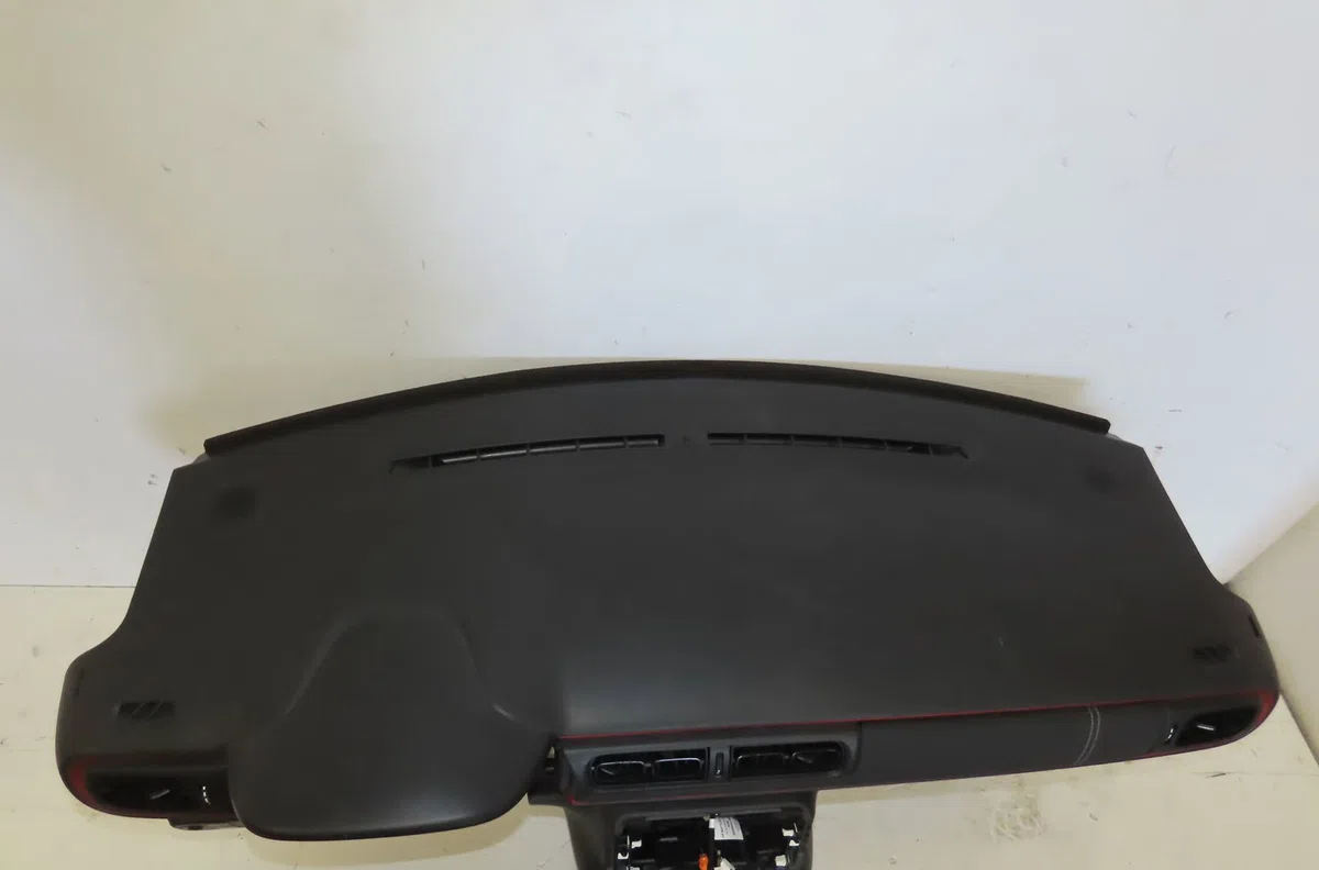 Planche de bord Citroen C3 III (SX) 1.2 puretech 82 (2018) 5 portes occasion