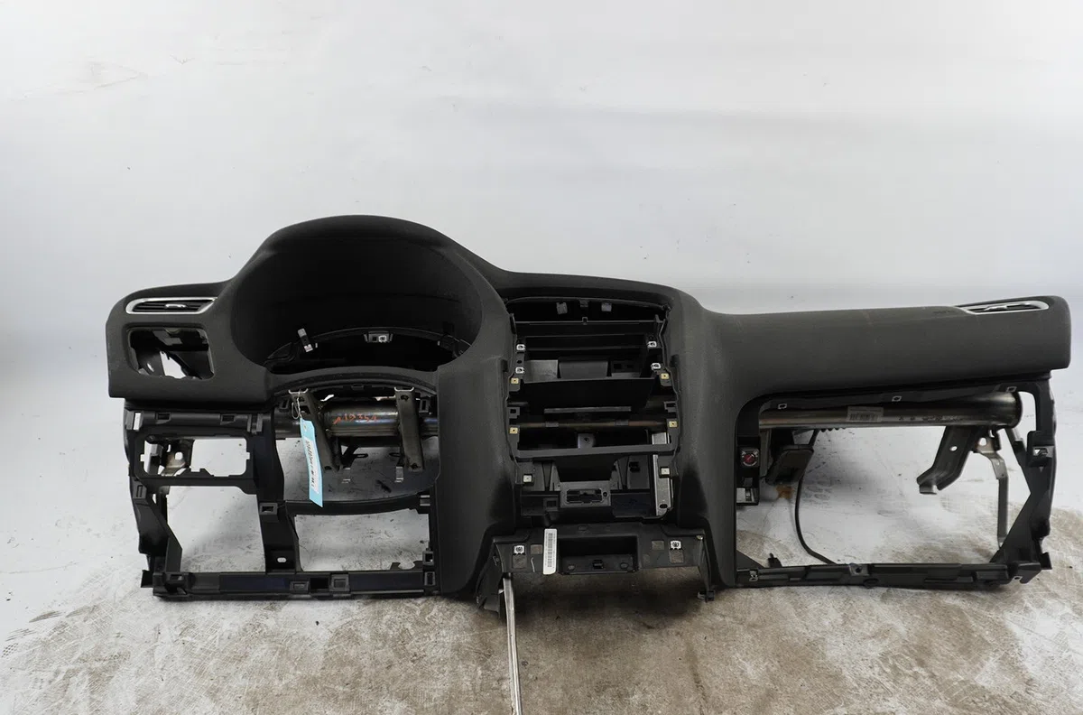 Planche de bord Citroen C4 II (NC_) 1.6 bluehdi 100 (2014) occasion