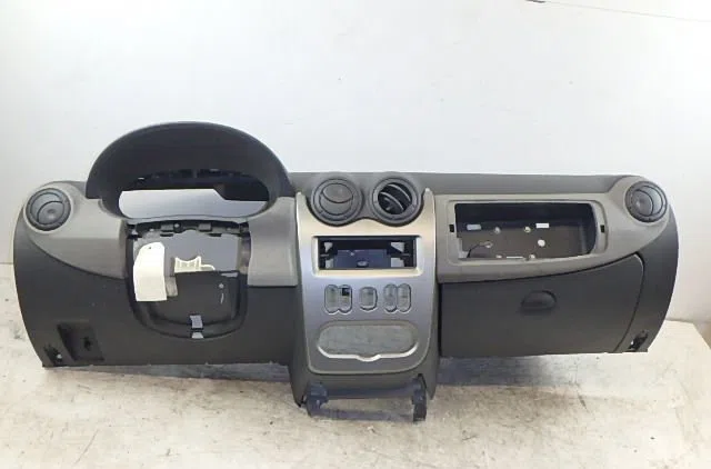 Planche de bord Dacia SANDERO 1.5 dci (2010) occasion
