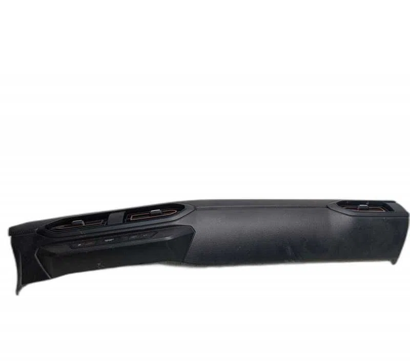 PLANCHE DE BORD DACIA SANDERO 3 683102674R