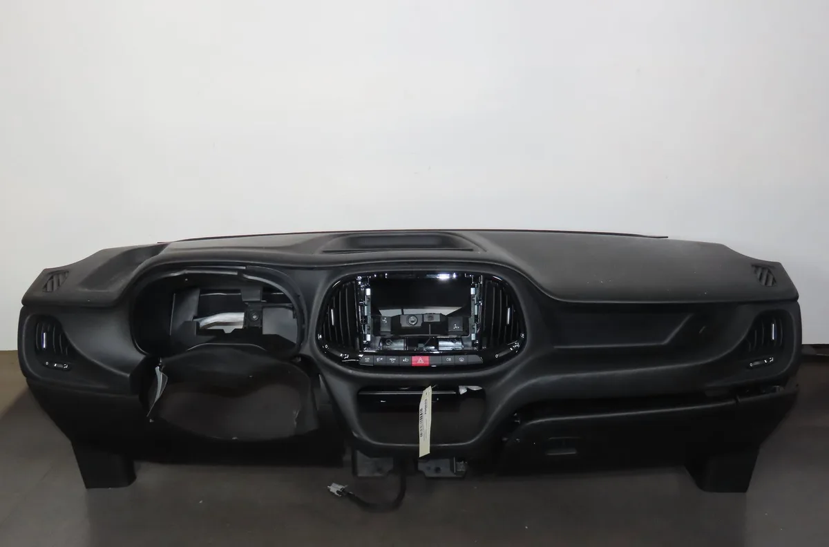 Planche de bord Fiat DOBLO Cargo (263_) 1.6 d multijet (2010) occasion
