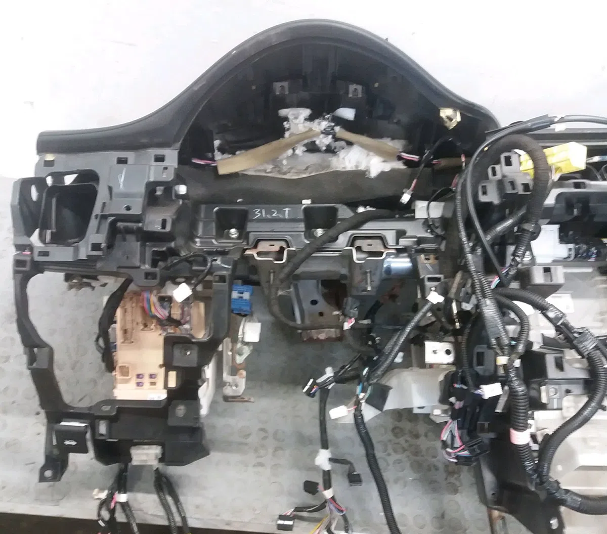 Planche de bord LEXUS NX300H occasion