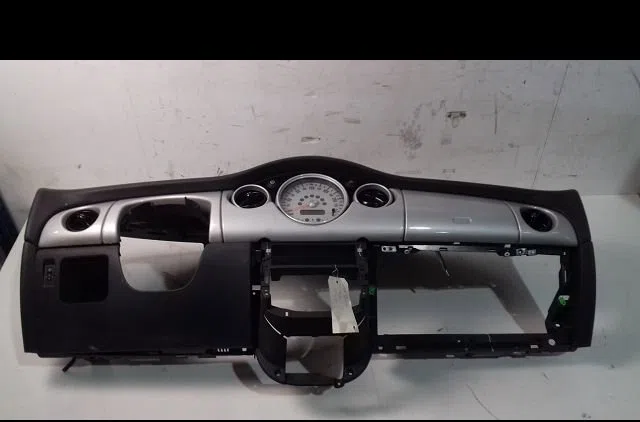 Planche de bord Mini MINI (R50, R53) Cooper (2001-2006) 3 portes occasion