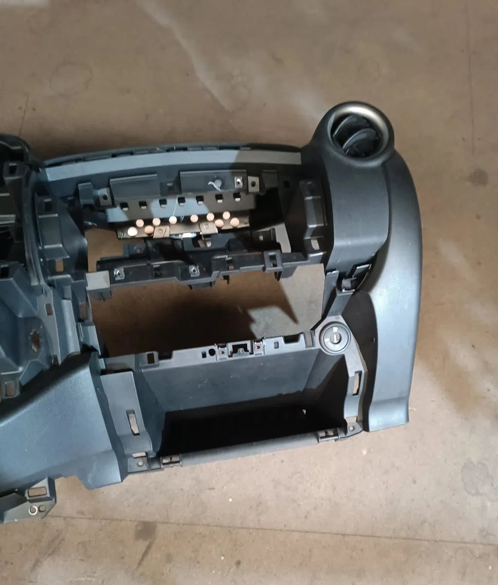 Planche de bord Nissan MICRA IV (K13K) 1.2 (2010-2015) occasion