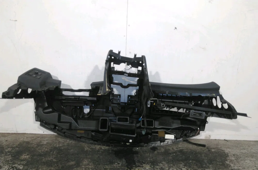 Planche de bord Nissan QASHQAI - QASHQAI 2 I (J10, NJ10, JJ10E) 1.6 dci (2011-2013) 5 portes occasion