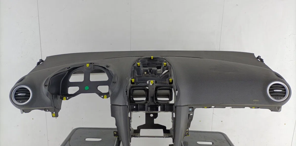 Planche de bord OPEL CORSA D PHASE 1 occasion
