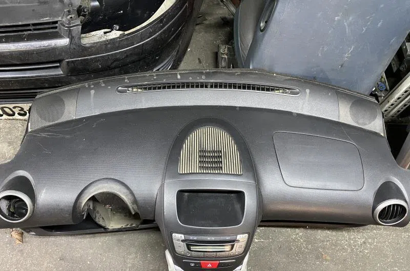 Planche de bord Peugeot 107 (PM_, PN_) 1.4 hdi (2005-2014) occasion