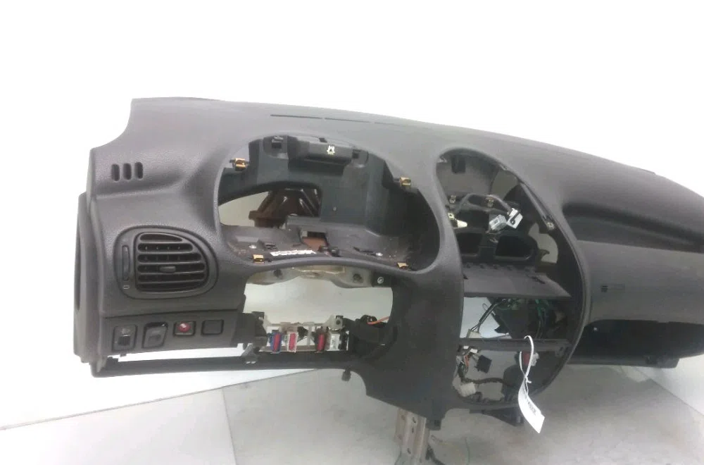 Planche de bord Peugeot 206 3-5 portes (2A-C) 1.4 i (1998-2012) 3 portes occasion
