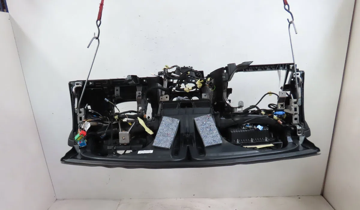 Planche de bord PEUGEOT 208 2012 occasion