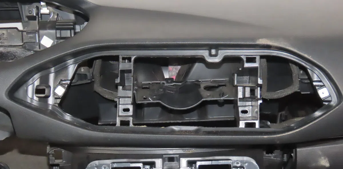 Planche de bord Peugeot 308 II (LB_, LP_, LW_, LH_, L3_) 1.6 hdi (2013-2021) occasion