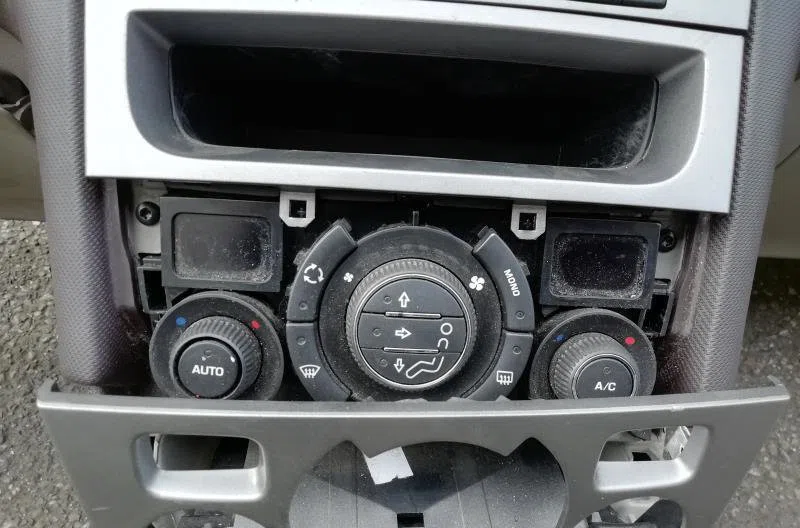 Planche de bord Peugeot 308 SW I (4E_, 4H_) 1.6 hdi (2009-2014) 5 portes occasion