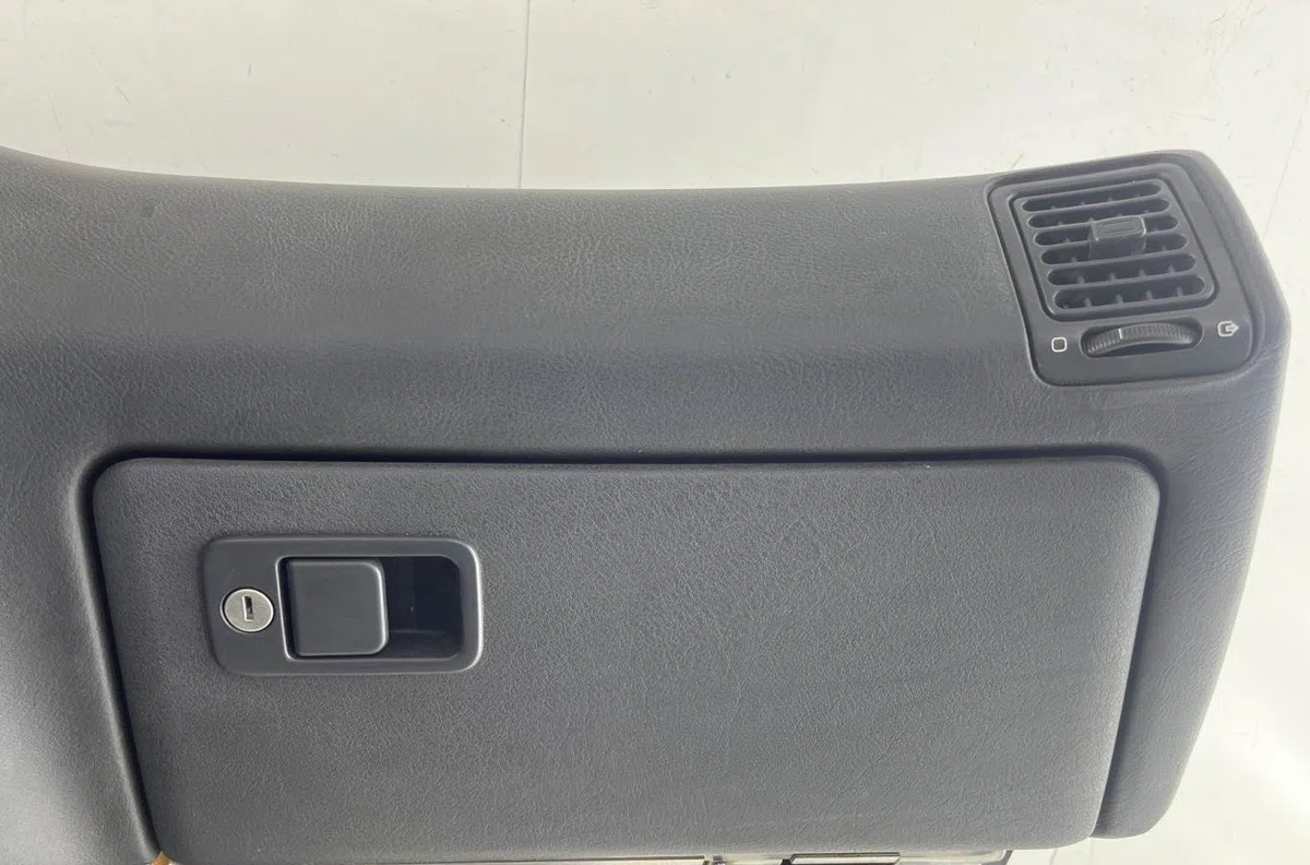 Planche de bord PEUGEOT 405 PHASE 2 occasion