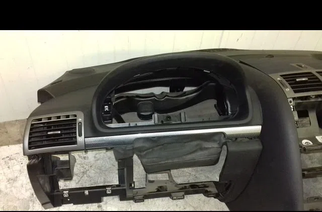 Planche de bord Peugeot 407 SW (6E_) 2.0 hdi 135 (2004-2010) occasion