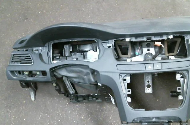 Planche de bord Peugeot 508 I (8D_) 2.0 hdi (2010-2018) occasion