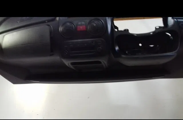 Planche de bord Peugeot BIPPER (AA_) 1.3 hdi 75 (2010) 3 portes occasion