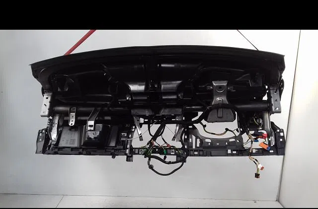 Planche de bord Peugeot PARTNER Camionnette-Monospace 1.6 hdi (2008) occasion