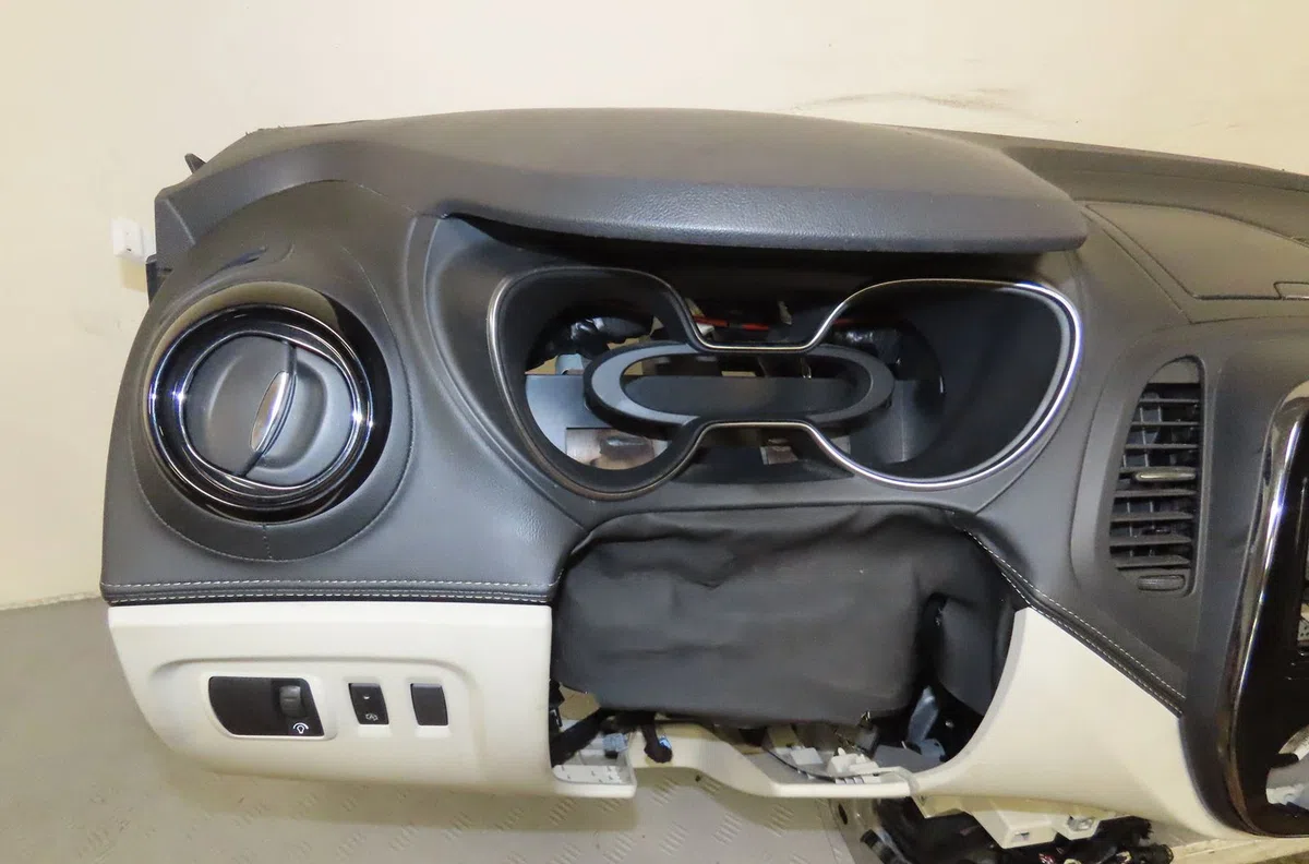 Planche de bord Renault CAPTUR I (J5_, H5_) 1.5 dci 110 (2015) 5 portes occasion