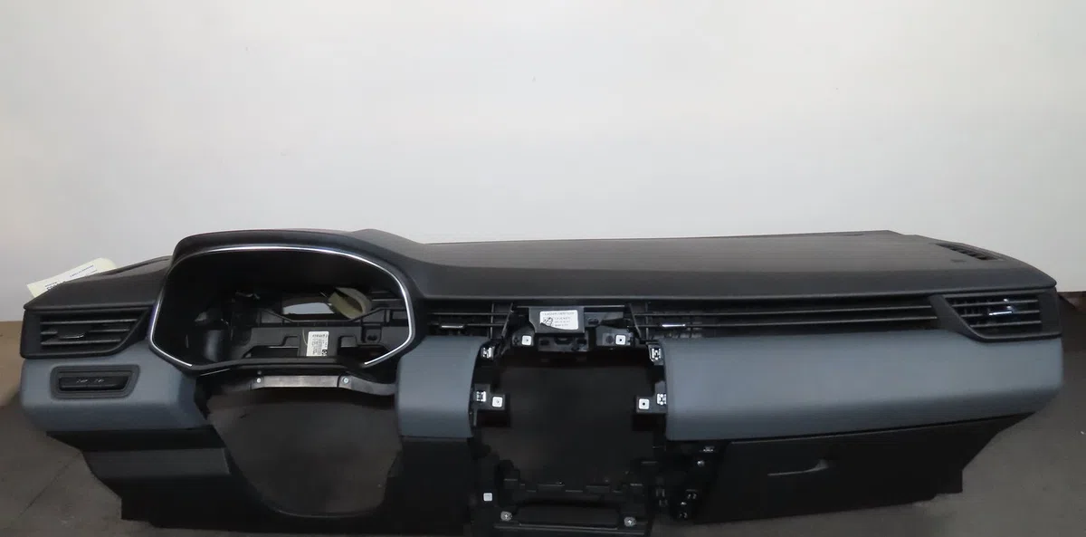 Planche de bord Renault CLIO V (B7_) 1.5 blue dci 85 (b7ag) (2019) 5 portes occasion