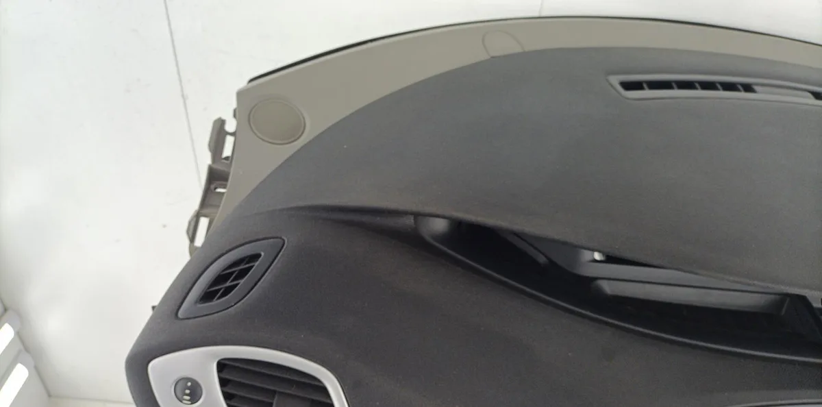 Planche de bord RENAULT GRAND SCENIC 3 PHASE 3 occasion
