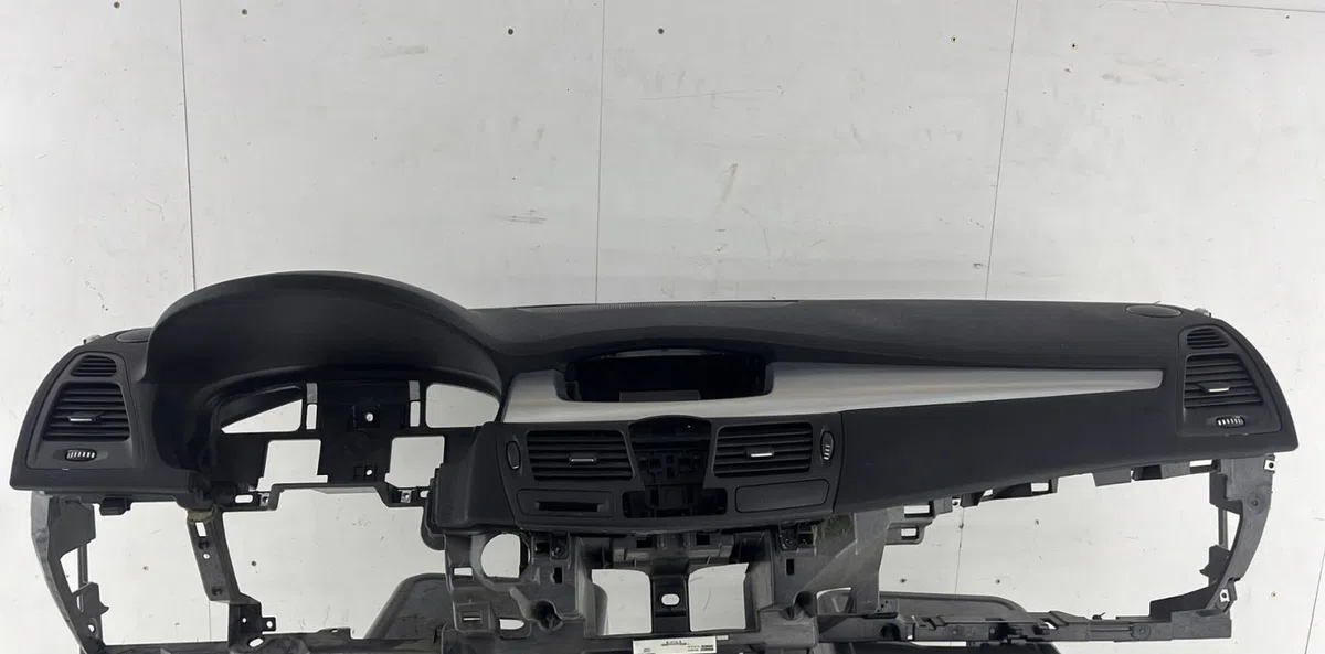 Planche de bord RENAULT LAGUNA 3 PHASE 1 COUPE occasion