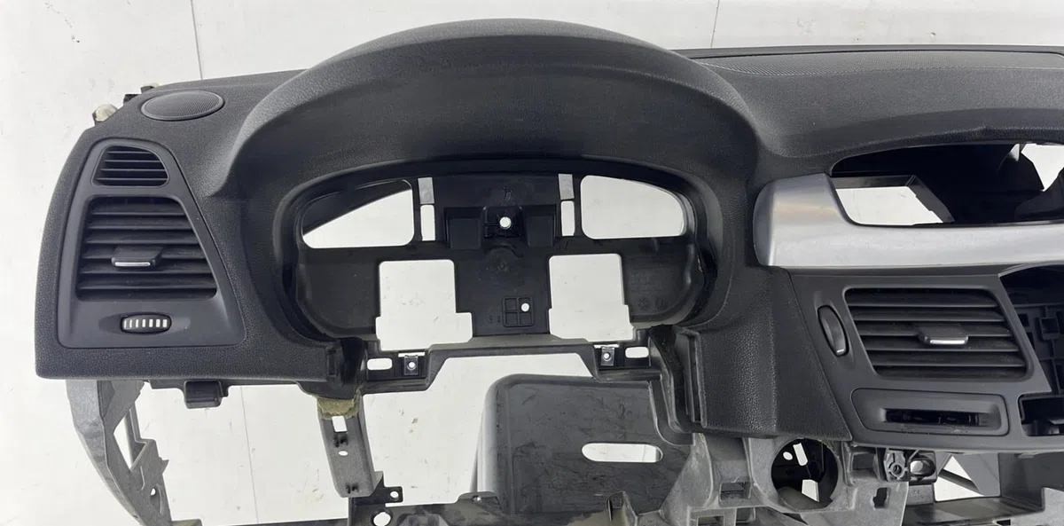 Planche de bord RENAULT LAGUNA 3 PHASE 1 COUPE occasion