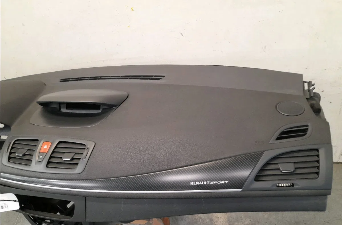 Planche de bord RENAULT MEGANE III occasion