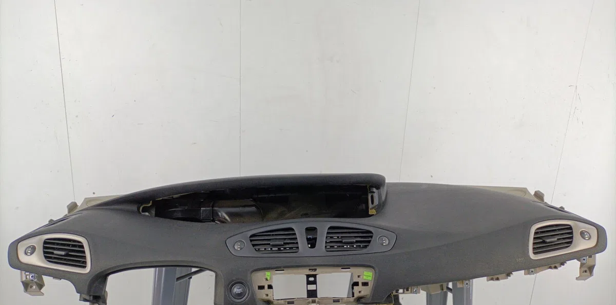 Planche de bord RENAULT SCENIC 3 PHASE 1 occasion