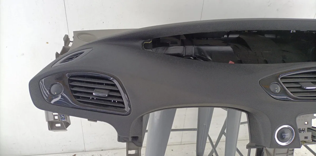 Planche de bord RENAULT SCENIC 3 PHASE 2 occasion