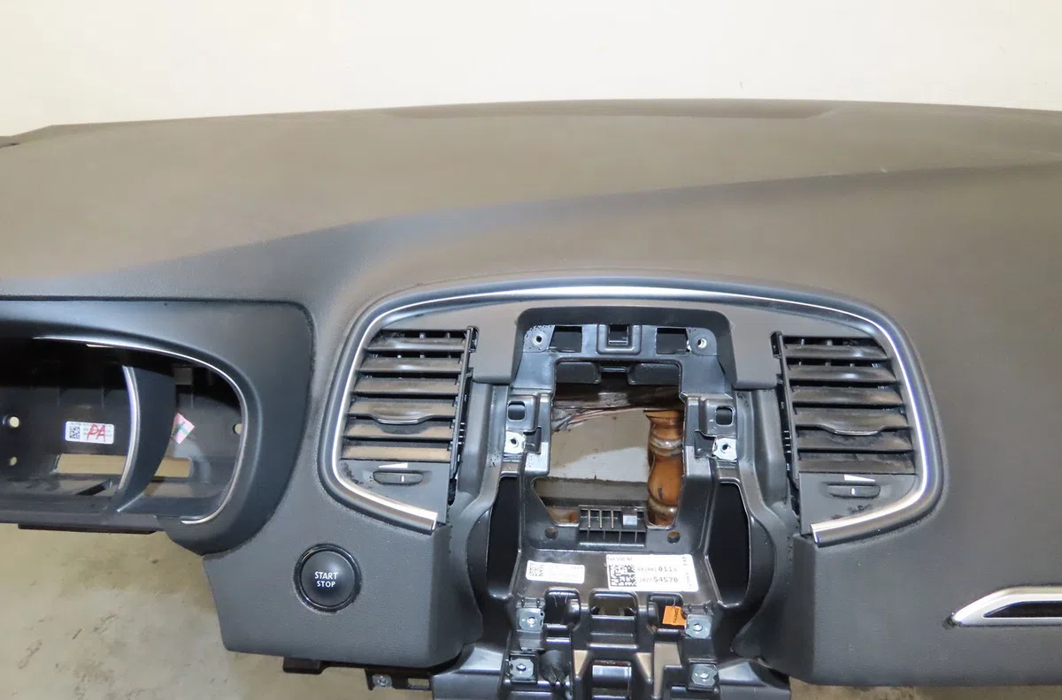 Planche de bord RENAULT SCENIC IV 2019 occasion