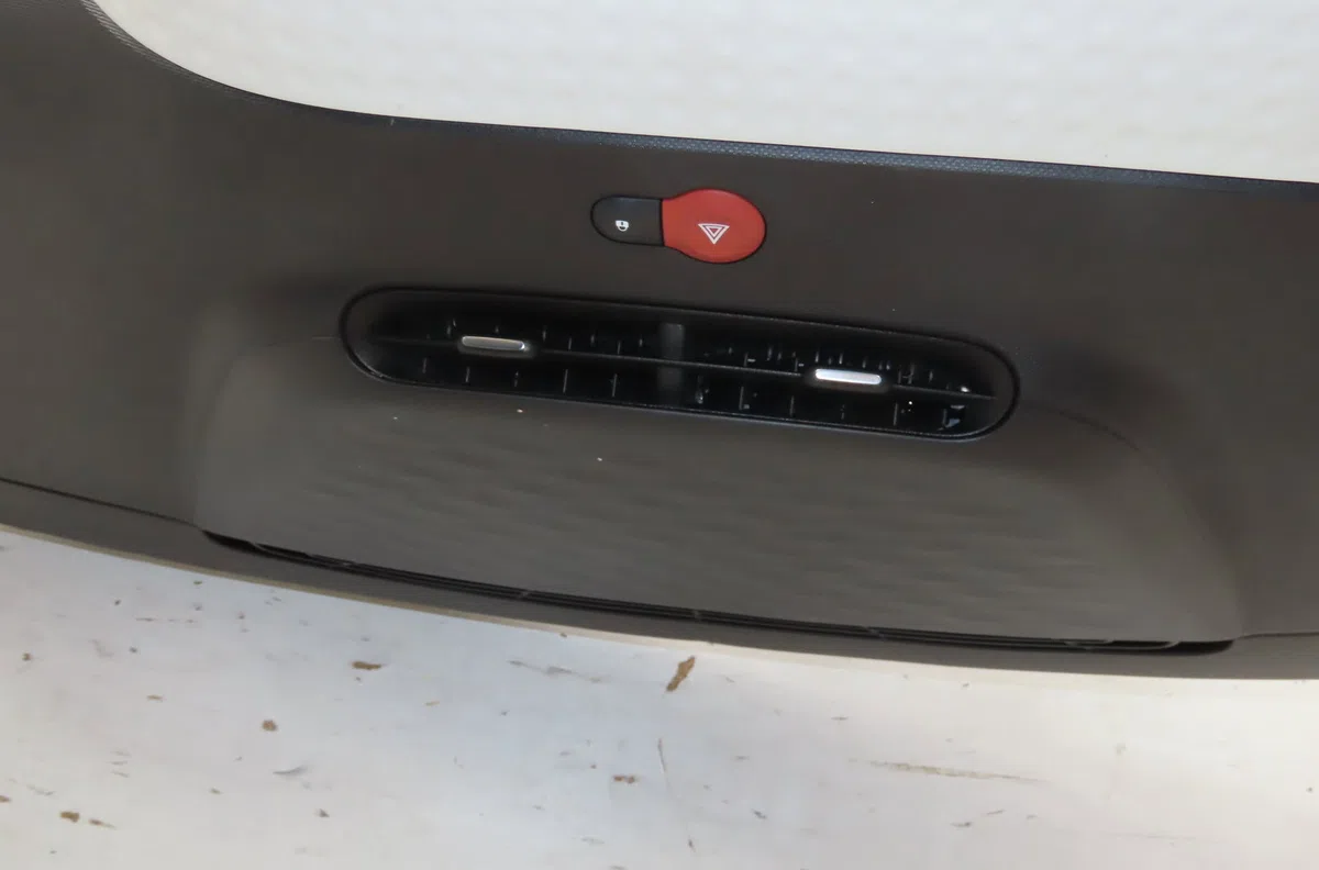 Planche de bord Renault TWINGO III (BCM_, BCA_) Z.e: (bca1) (2020) occasion