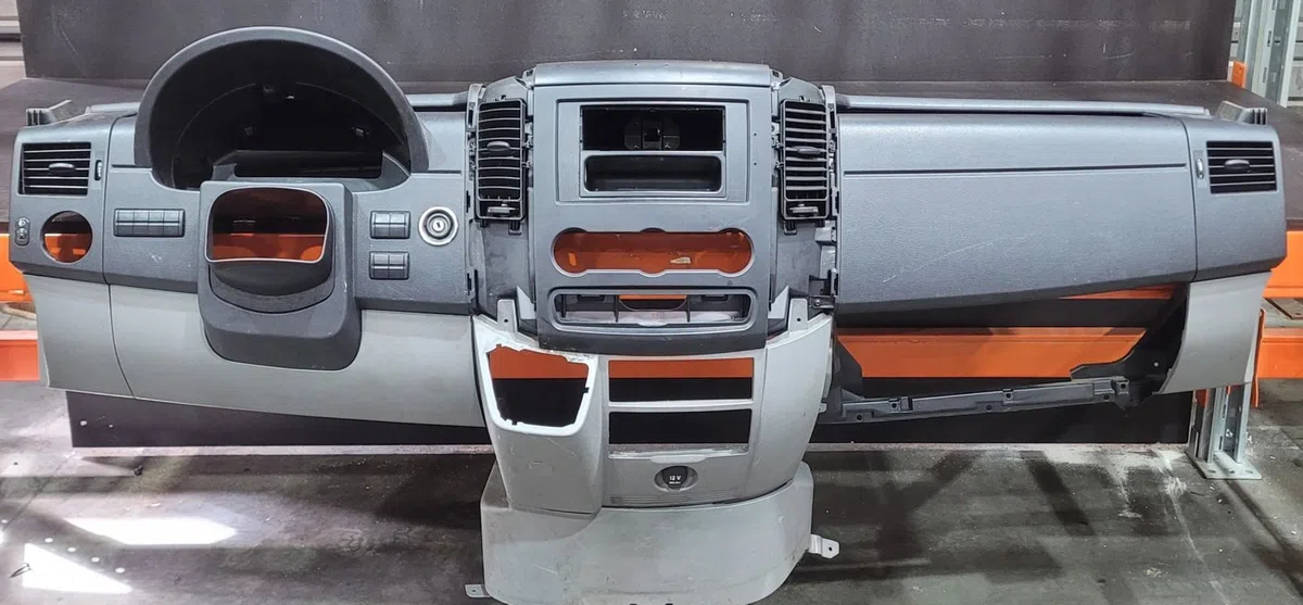 Planche de bord Volkswagen CRAFTER 30-50 Camionnette (2E_) 2.5 tdi (2006-2011) occasion