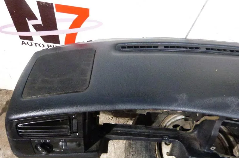 Planche de bord VOLKSWAGEN GOLF 3 BREAK occasion