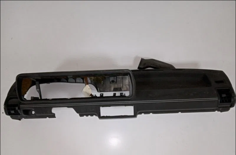 Planche de bord Volkswagen GOLF I (17) 1.1 (1974-1983) occasion