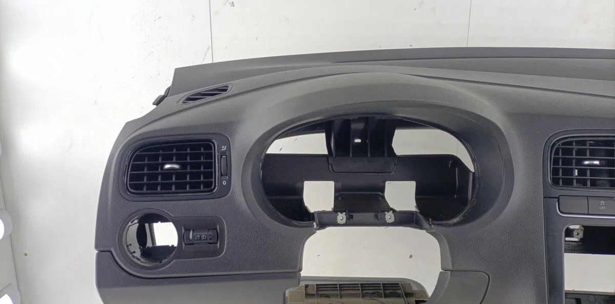 Planche de bord VOLKSWAGEN POLO 5 PHASE 1 occasion