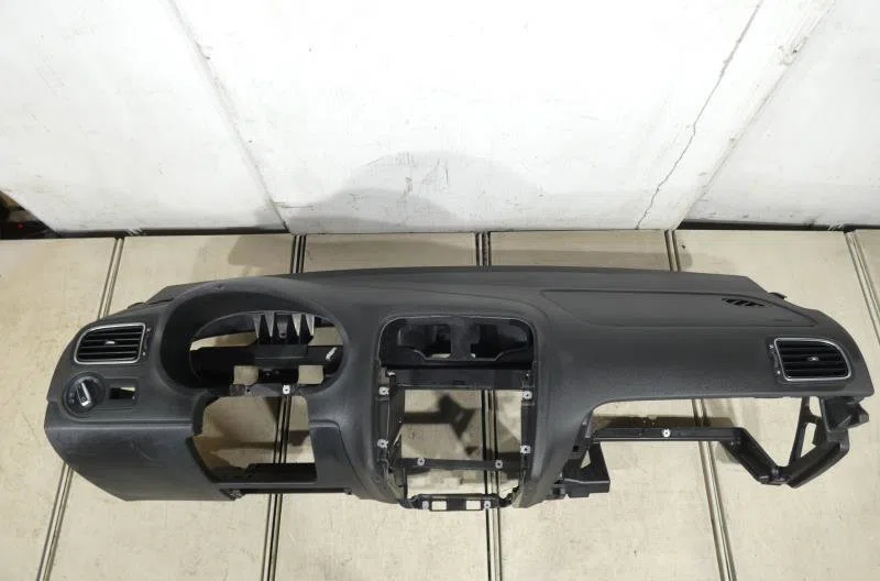 Planche de bord VOLKSWAGEN POLO 5 PHASE 1 occasion
