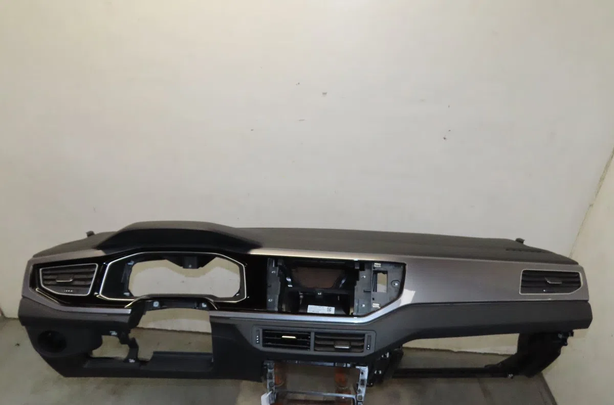 Planche de bord Volkswagen POLO VI (AW1, BZ1, AE1) 1.0 tsi (2017) occasion