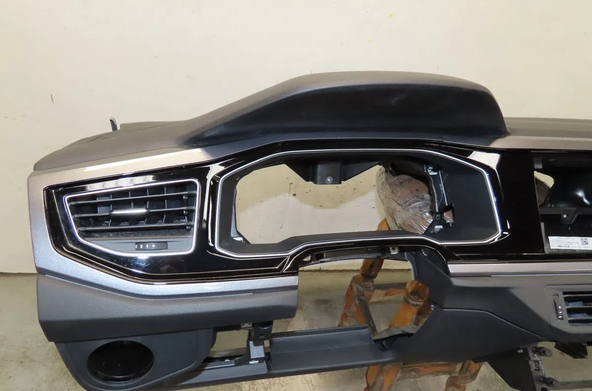Planche de bord Volkswagen POLO VI (AW1, BZ1, AE1) 1.0 tsi (2017) occasion