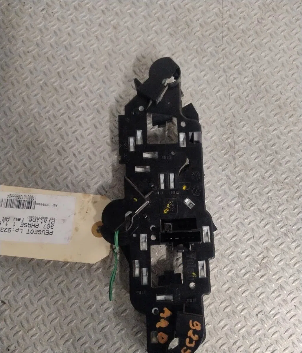 Platine feu ard Peugeot 307 (3A-C) 1.6 hdi 110 (2004-2009) 5 portes occasion