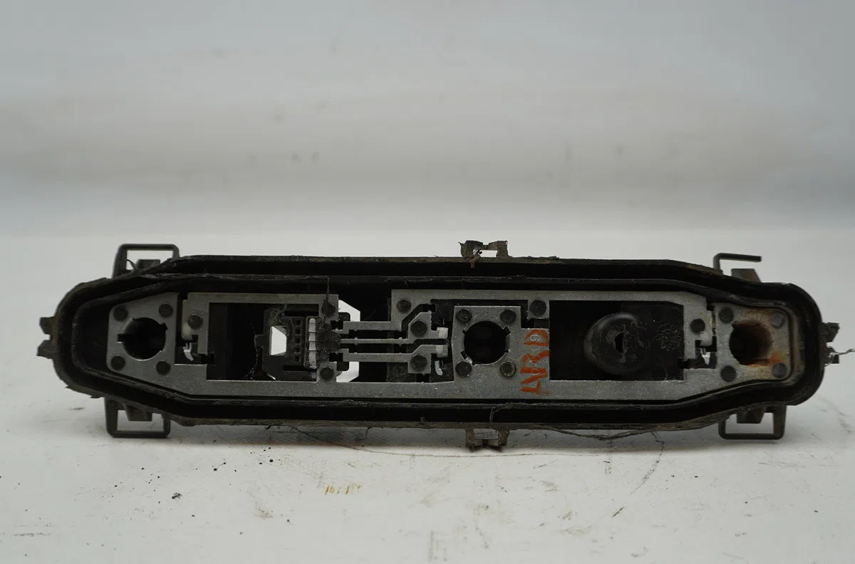 Platine feu ard Renault KANGOO Express (FW0-1_) 1.5 dci 70 (fw0a, kw0v) (2008) 4 portes occasion