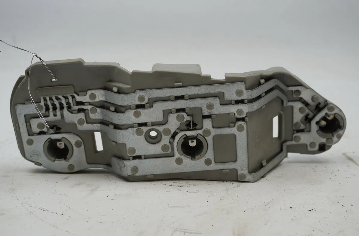 Platine feu ard Toyota COROLLA Verso (ZER_, ZZE12_, R1_) 2.2 d-4d (aur10_) (2005-2009) 5 portes occasion