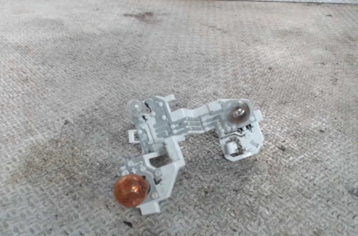 Platine feu arg FORD FIESTA 6 PHASE 1 occasion