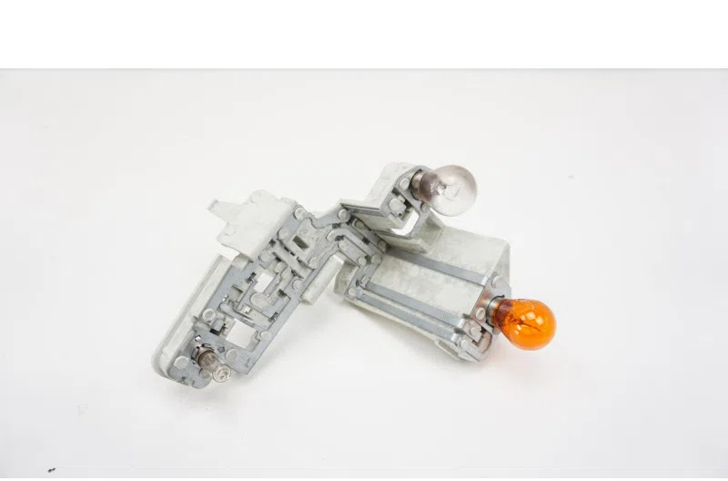 Platine feu arriere gauche pour VOLVO S 60 2 PHASE 2