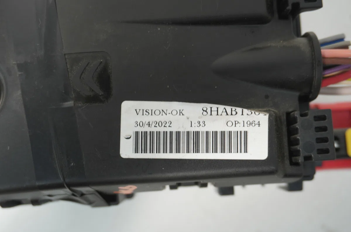 Platine fusible ar Peugeot 508 SW II (FC_, FJ_, F4_) 1.5 bluehdi 130 (2018) occasion