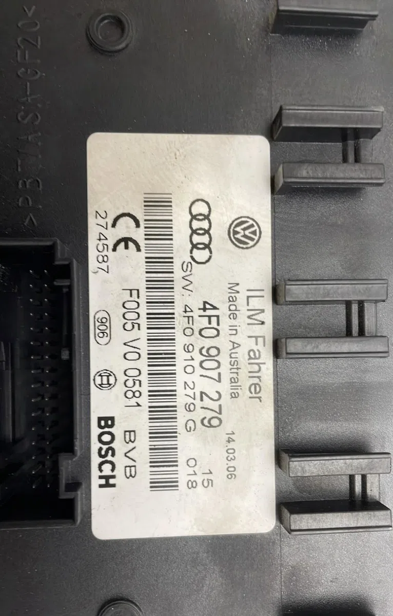 Platine fusible av Audi Q7 (4LB) 3.0 tdi quattro (2006-2008) 5 portes occasion