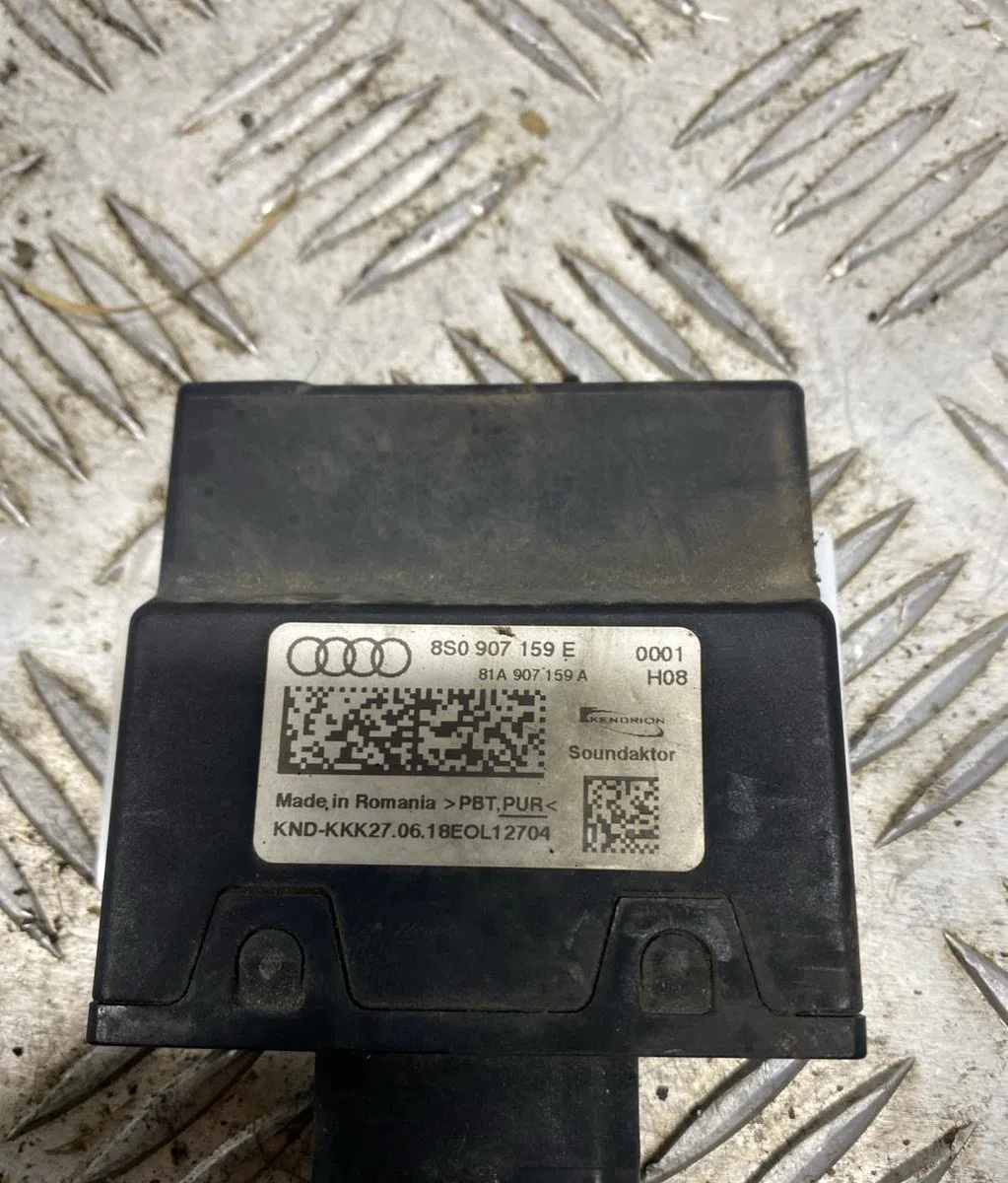 Platine fusible av AUDI TT 3 COUPE PHASE 2 occasion
