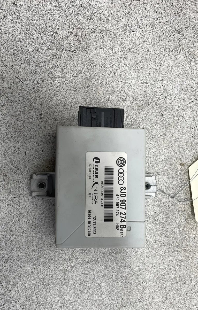 Platine fusible av Audi TT (8J3) 2.0 tfsi (2006-2010) occasion
