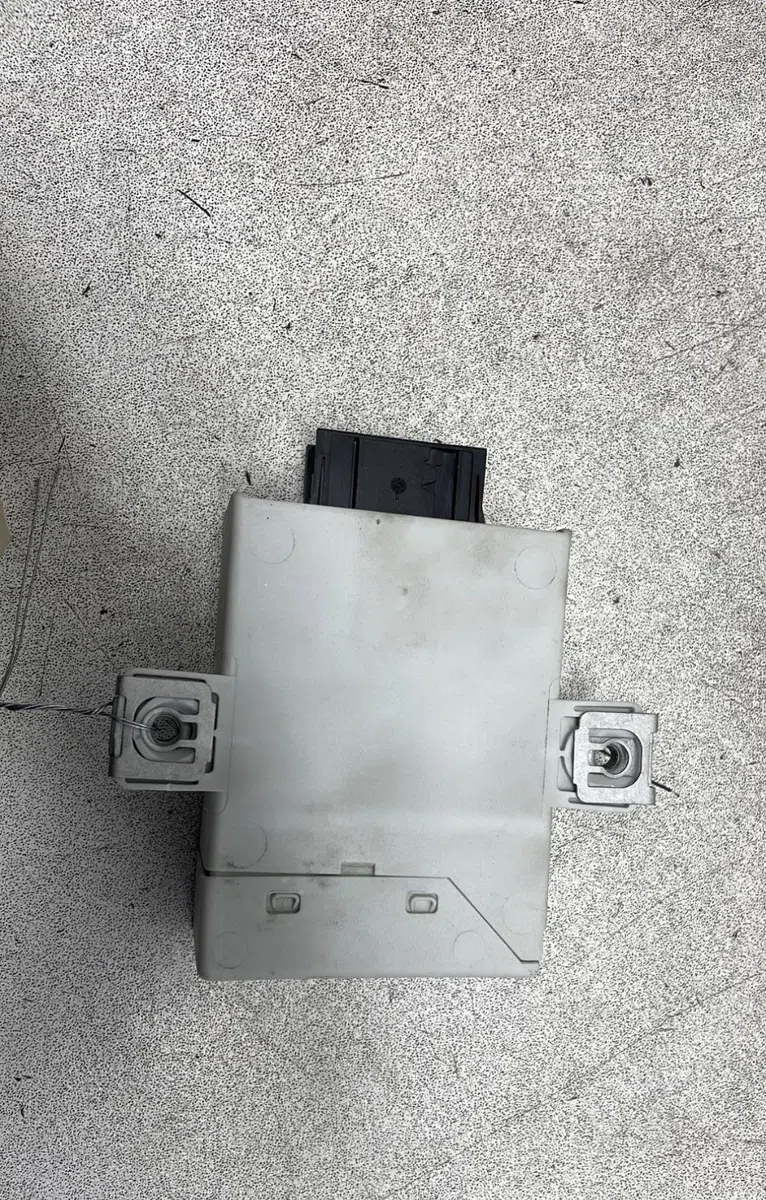 Platine fusible av Audi TT (8J3) 2.0 tfsi (2006-2010) occasion